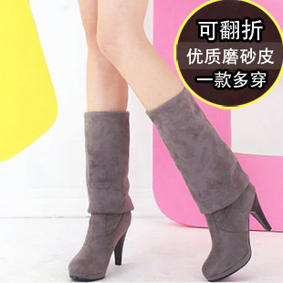 2011秋冬新款女式靴子英伦正品防水台高跟鞋过膝长靴高筒靴马丁靴 \