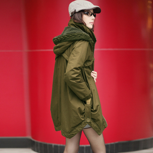 2011冬装新款韩版女装 军绿色加厚棉服 中长款大码棉衣 女 外套 \